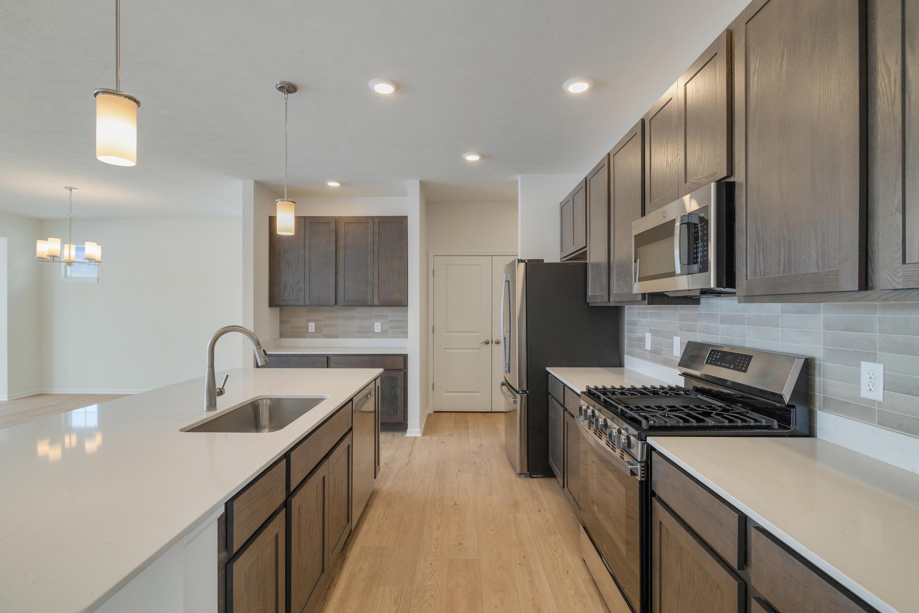 3209 Hilltop Road Valparaiso, IN 46385 - Photo 10 of 23 3000x2000