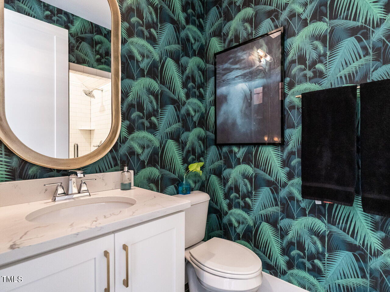611 Mial Street Raleigh, NC 27608 - Photo 24 of 44 024-1280x960-full-bath