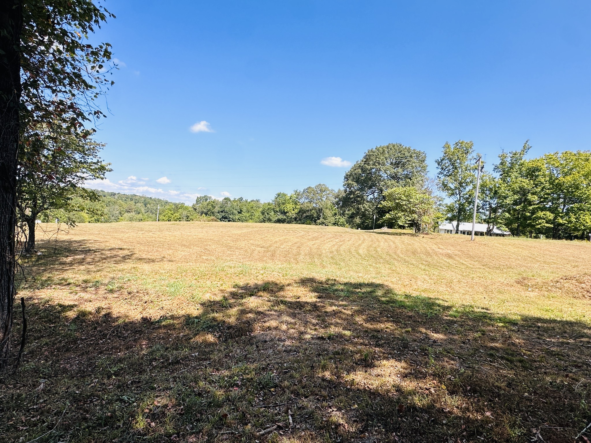 0 Columbia Road Charlotte, TN 37036 - Photo 2 of 7 a view of an ocean and beach