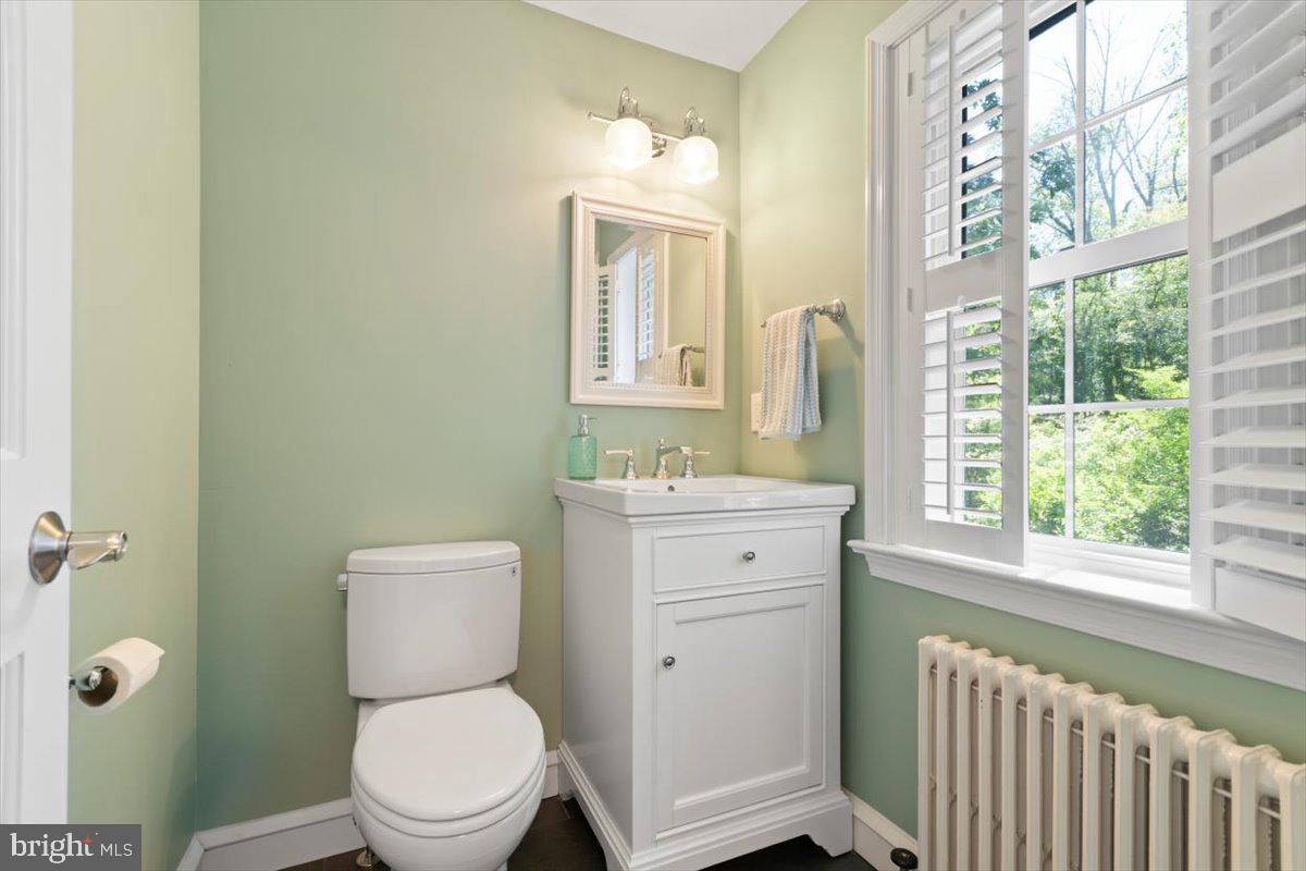 219 Hewett Road Wyncote, PA 19095 - Photo 17 of 39