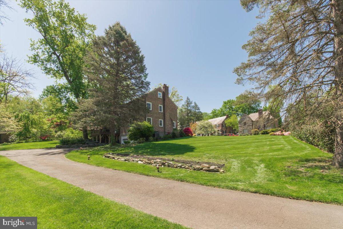 219 Hewett Road Wyncote, PA 19095 - Photo 31 of 39