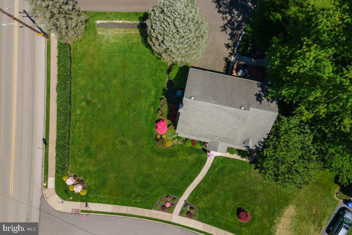 219 Hewett Road Wyncote, PA 19095 - Photo 33 of 39