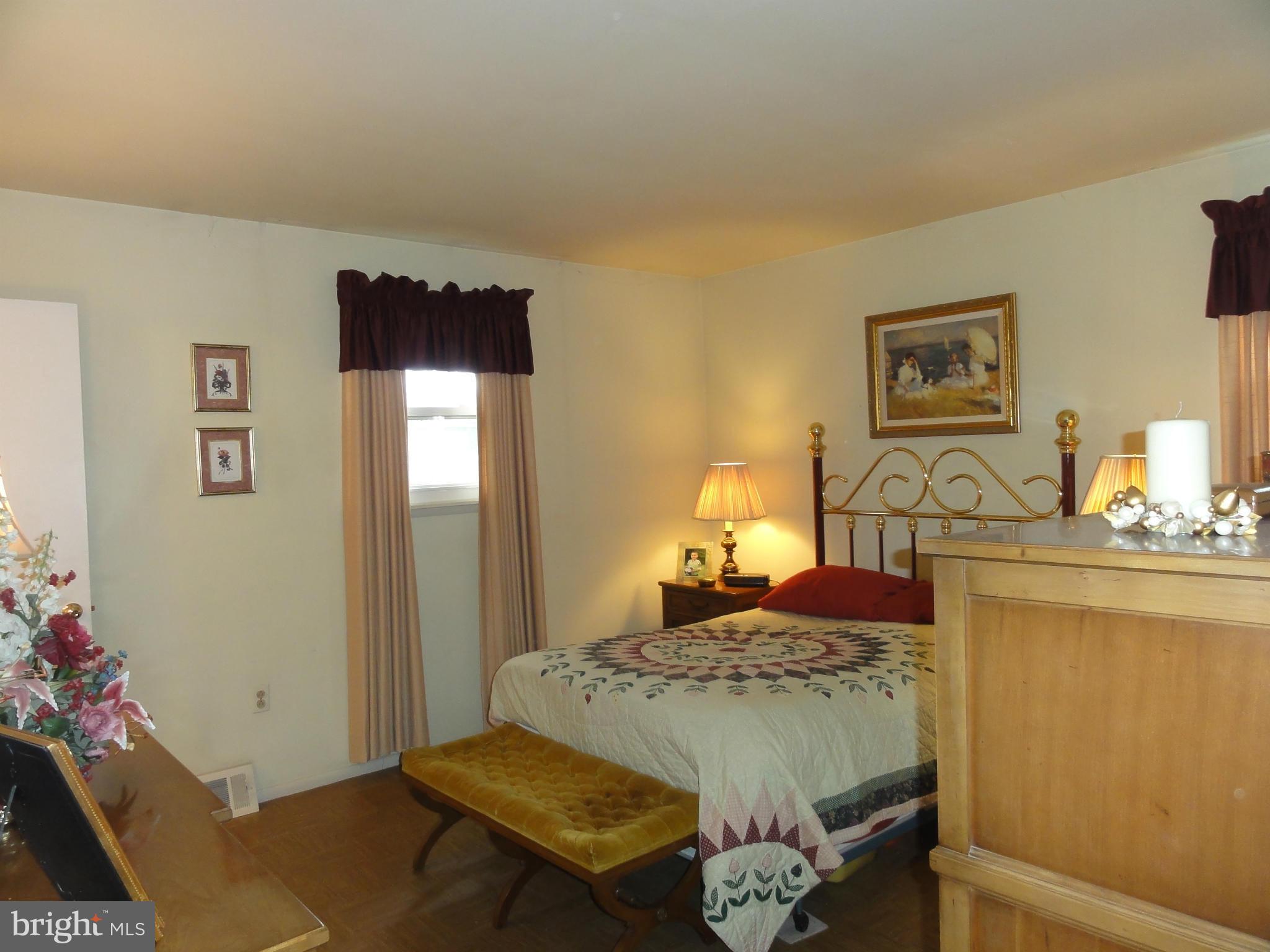 303 Highfalcon Road Reisterstown, MD 21136 - Photo 11 of 26 Bedroom (Master)