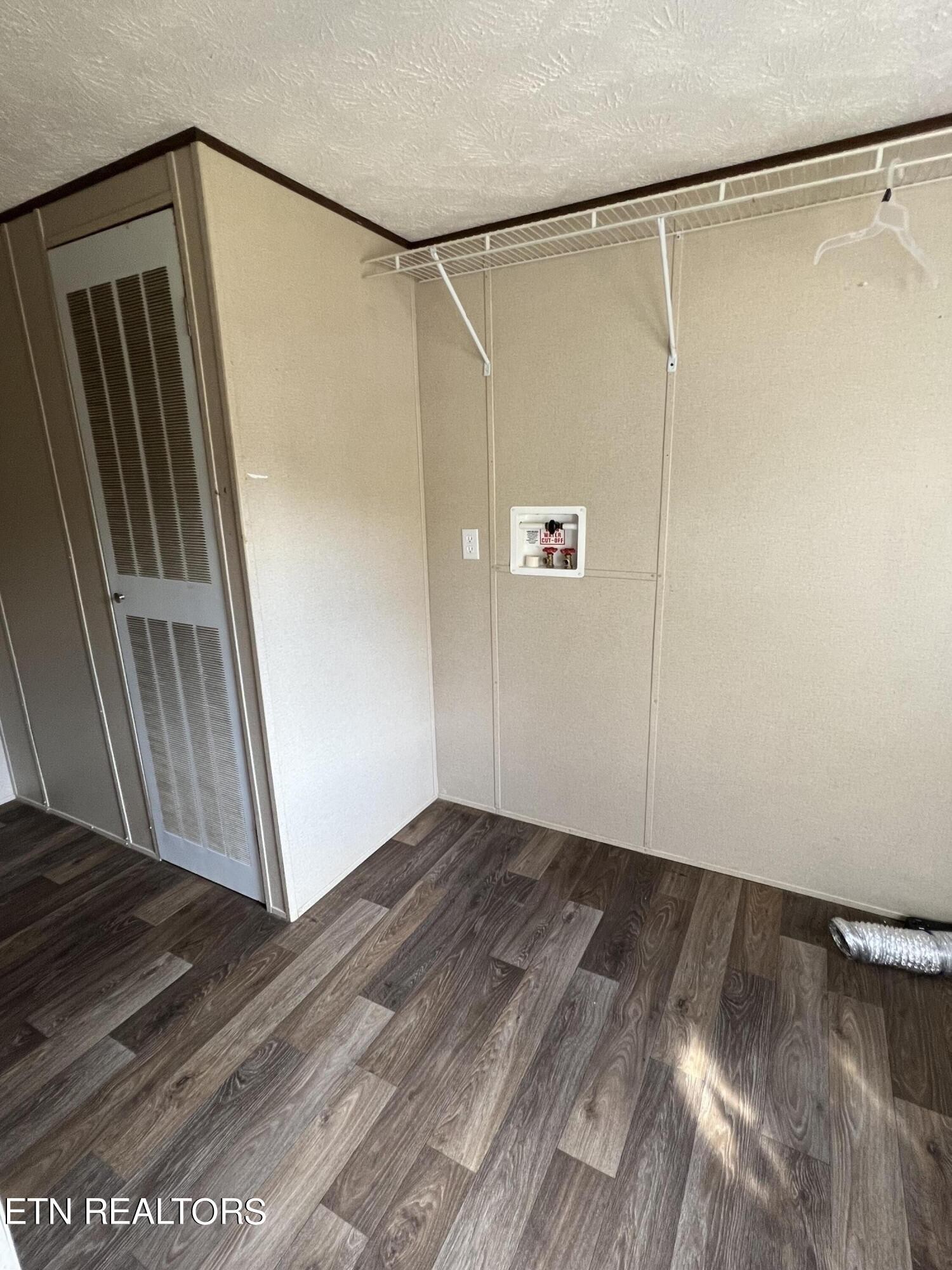 824 Bluff Road Harriman, TN 37748 - Photo 10 of 17 Gallery Image 10