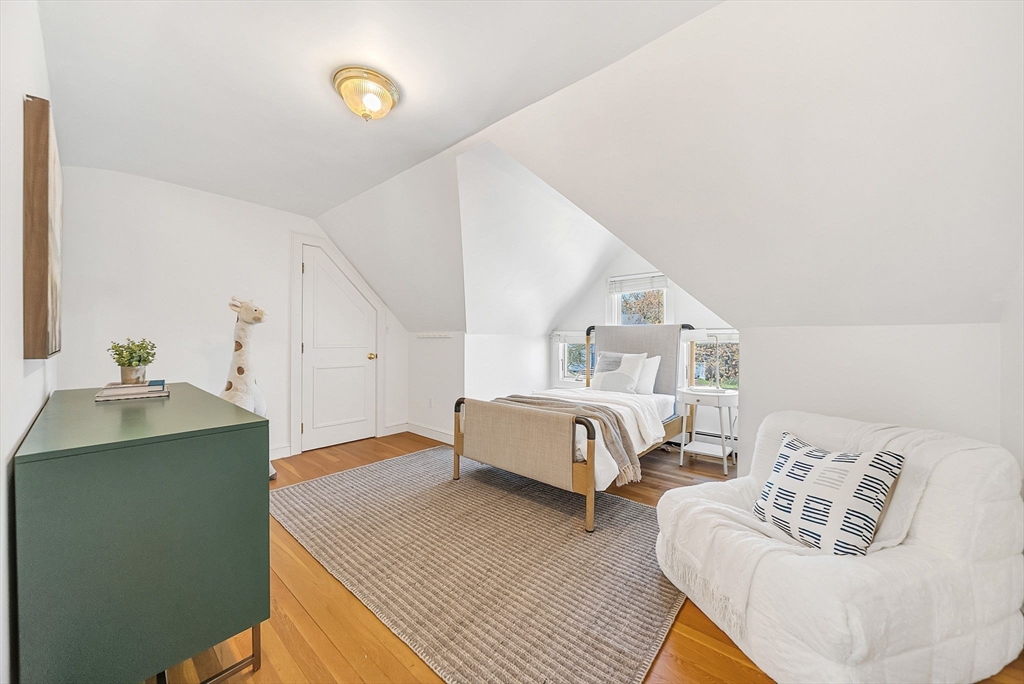 23 Douglas Road Needham, MA 02492 - Photo 21 of 28