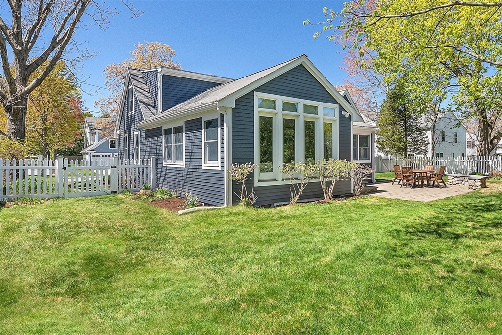 23 Douglas Road Needham, MA 02492 - Photo 25 of 28