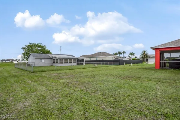 $1,600 | 1228 Northwest 14th Place, Cape Coral, FL 33993