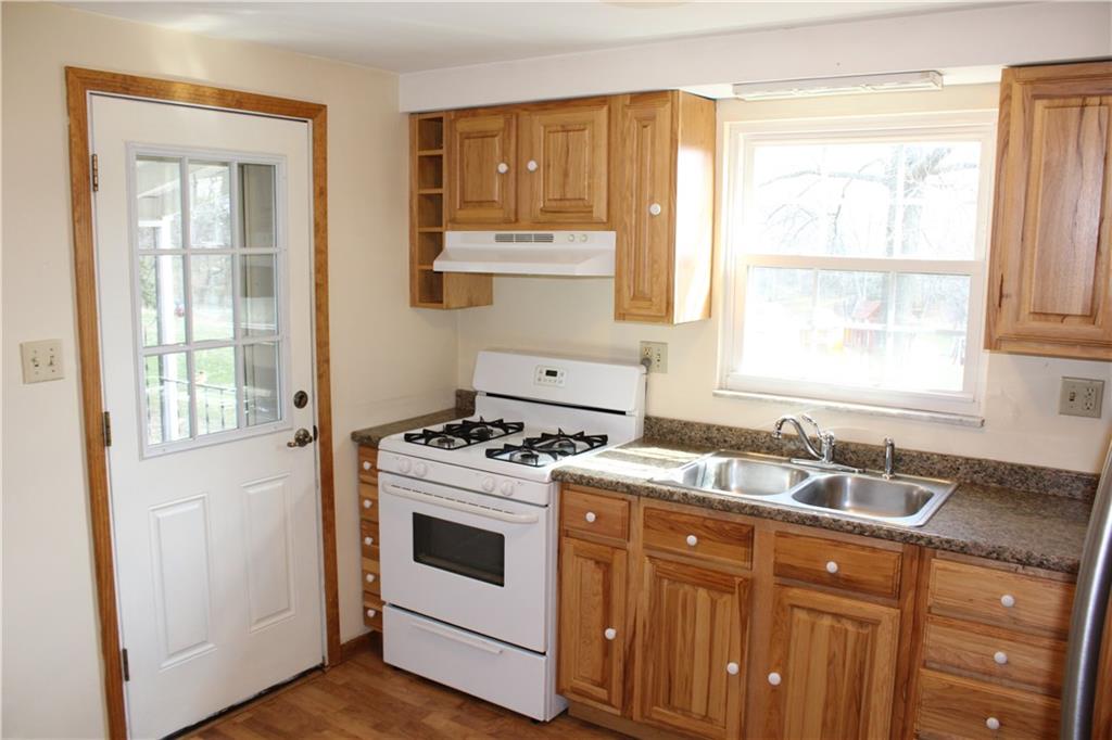 118 Merry Lane Butler, PA 16001 - Photo 8 of 17 Gallery Image 8