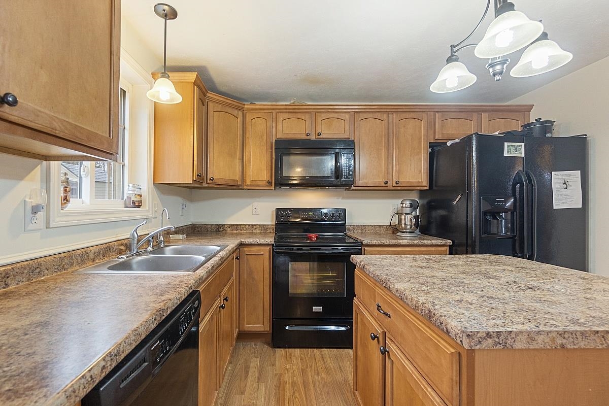 96 Green Farm Road New Ipswich, NH 03071 - Photo 21 of 29