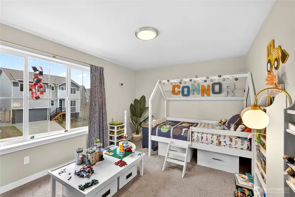 $739,000 | 2210 Southwest Putnam Drive, Oak Harbor, WA 98277