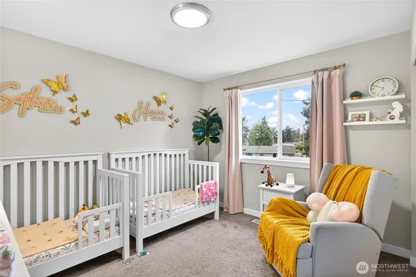 $739,000 | 2210 Southwest Putnam Drive, Oak Harbor, WA 98277