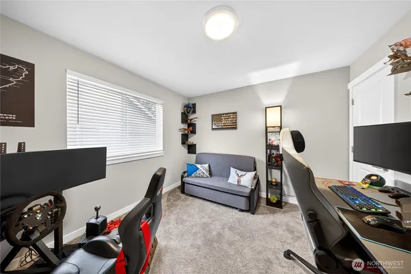 $739,000 | 2210 Southwest Putnam Drive, Oak Harbor, WA 98277