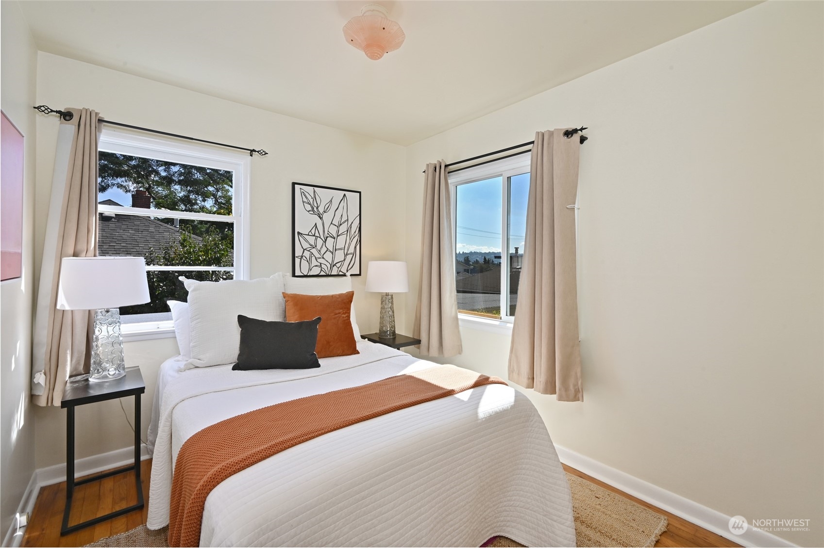 1015 North 40th Street Seattle, WA 98103 - Photo 11 of 20