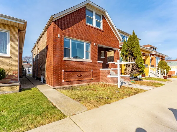$389,878 | 5012 South Tripp Avenue, Chicago, IL 60632