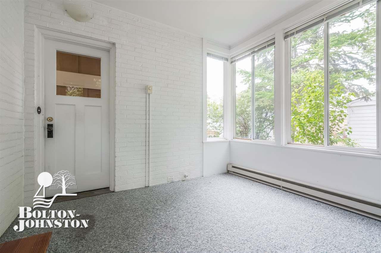 264 McMillan Road Grosse Pointe, MI 48236 - Photo 14 of 38 31351119-13.JPG