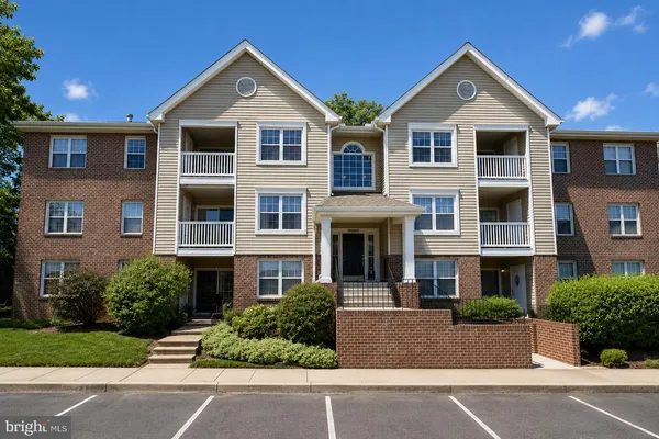 $294,900 | 2 Rumford Drive, Unit 203, Catonsville, MD 21228
