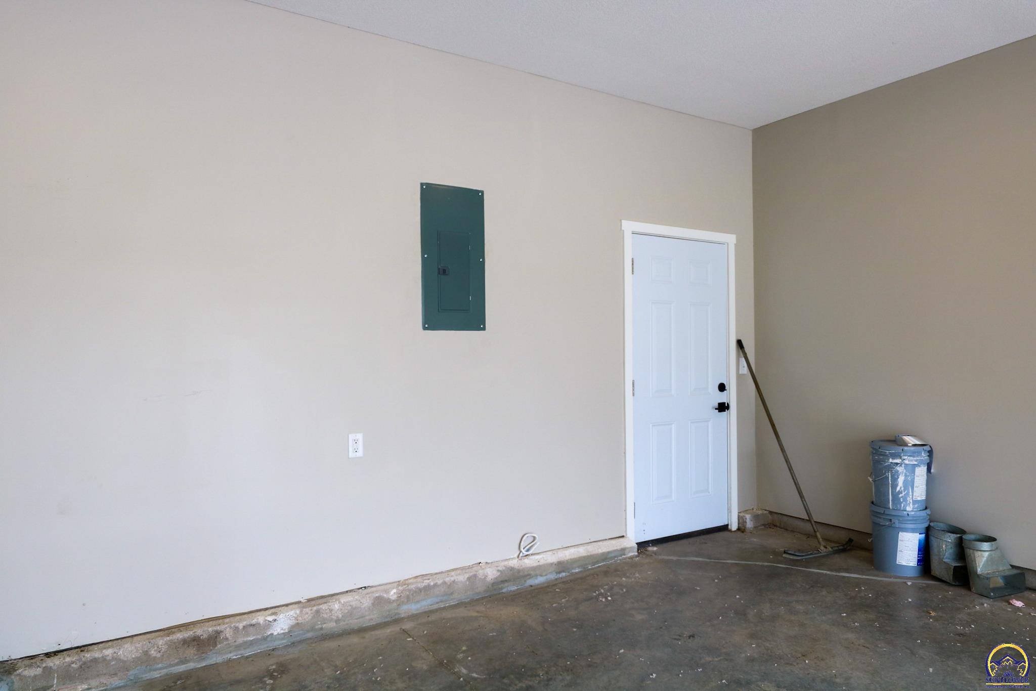 702 South 8th Street Burlington, KS 66839 - Photo 44 of 62