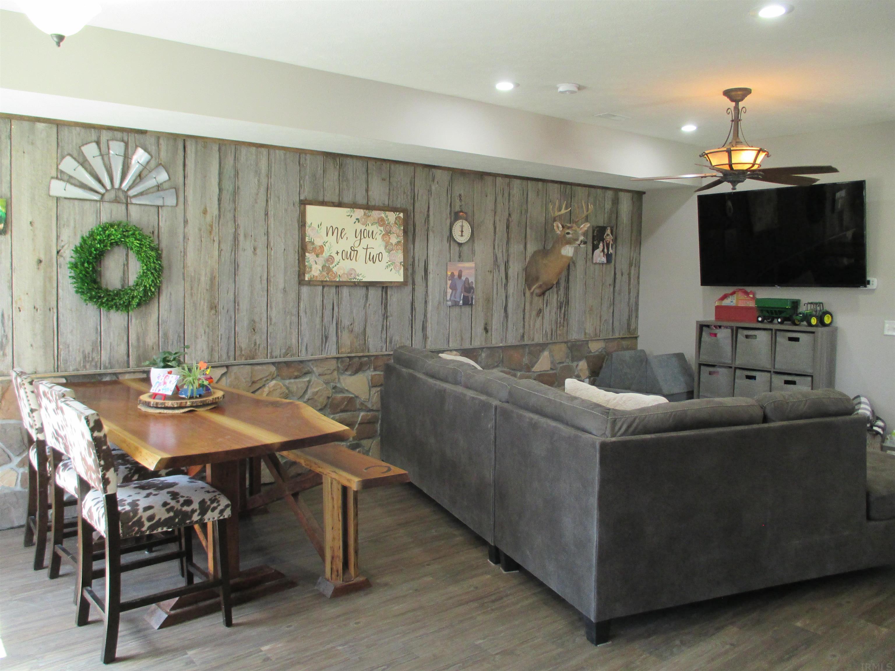 8808 West Evans Road Bloomington, IN 47403 - Photo 8 of 36 Gallery Image 8