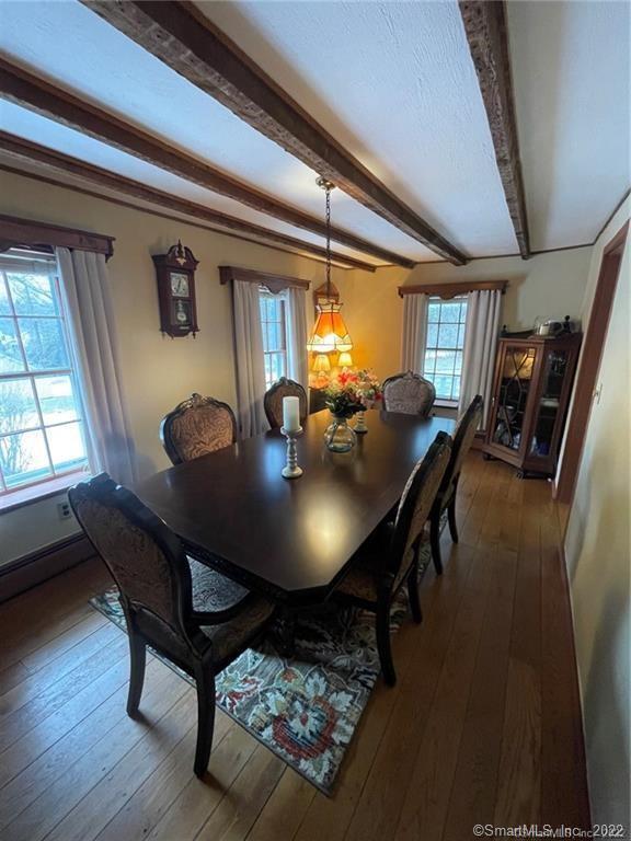 21 Wells Hill Road Salisbury, CT 06039 - Photo 5 of 12 Dining room