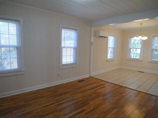 $2,100 | 1429 Milton Street, Tallahassee, FL 32303