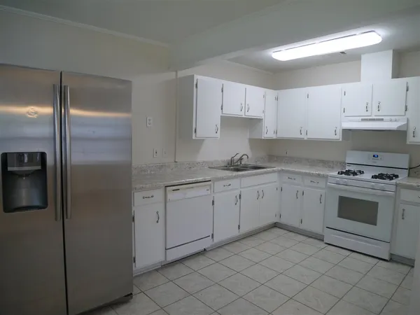 $2,100 | 1429 Milton Street, Tallahassee, FL 32303