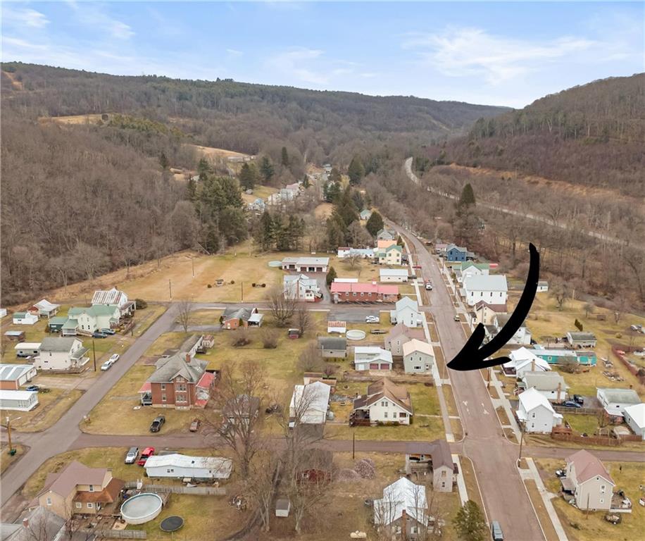 708 Walker Street Garrett, PA 15542 - Photo 32 of 36