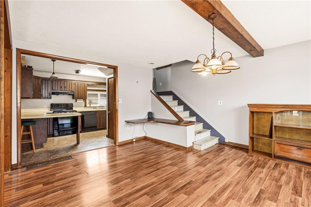 708 Walker Street Garrett, PA 15542 - Photo 5 of 36