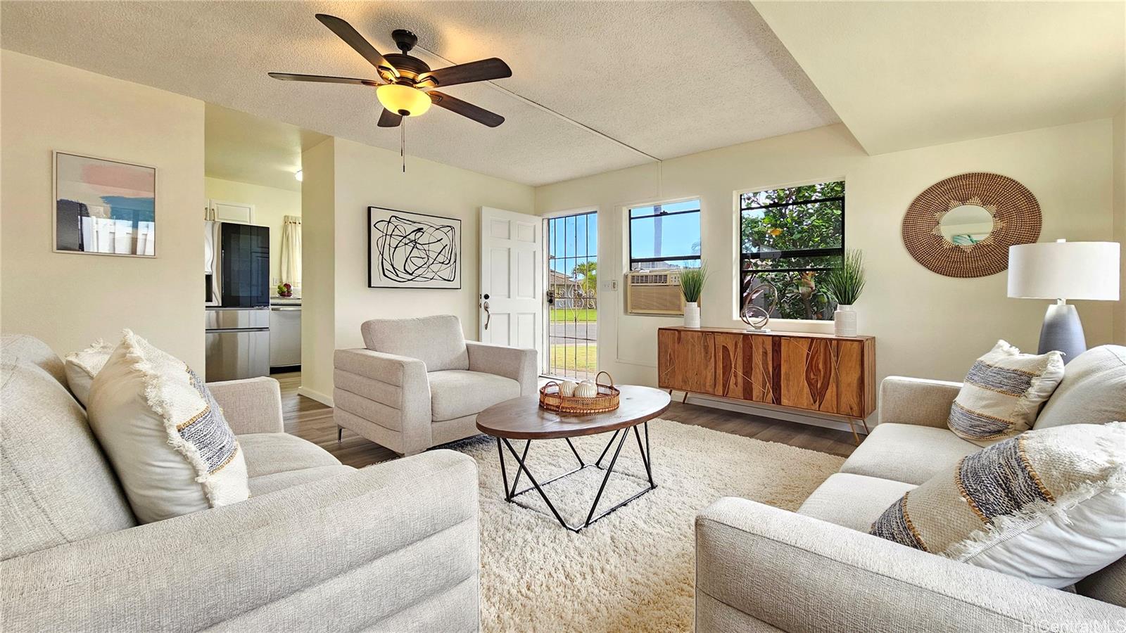 91-184 Kikiao Street Kapolei, HI 96707 - Photo 4 of 24 Living Room