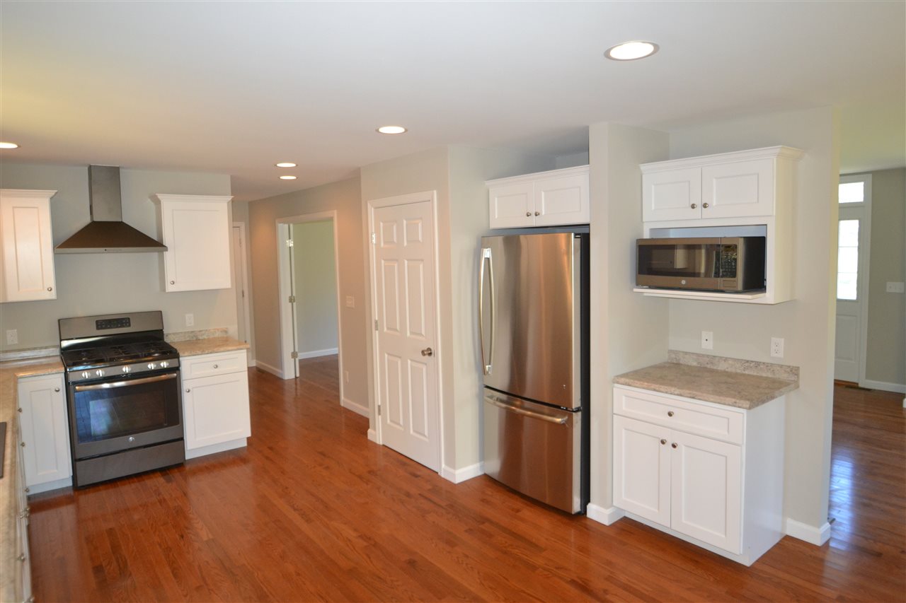 11 Rocky Hill Road, Unit 6 Nottingham, NH 03290 - Photo 6 of 23 Gallery Image 6