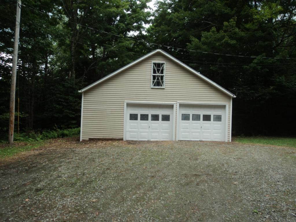3339 North Road Montrose, PA 18801 - Photo 4 of 20