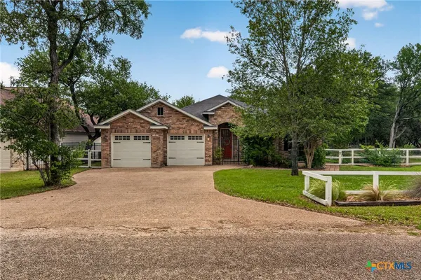 $499,500 | 2 Sonata Circle, Wimberley, TX 78676