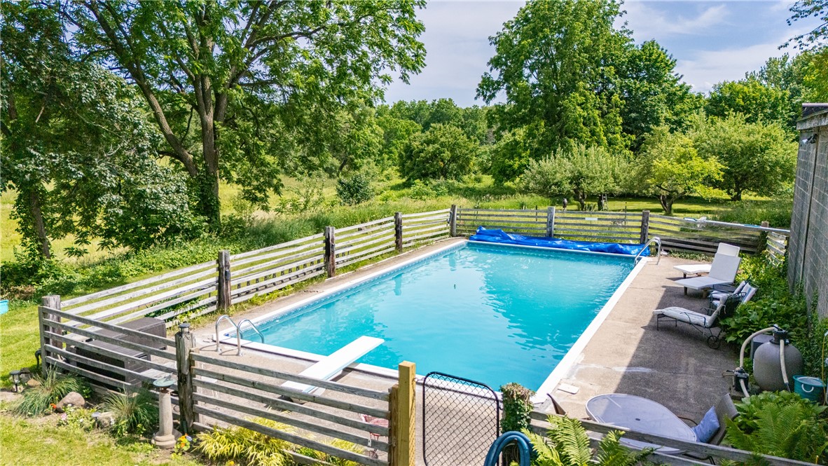 305 Pond Road Mendon, NY 14472 - Photo 4 of 46