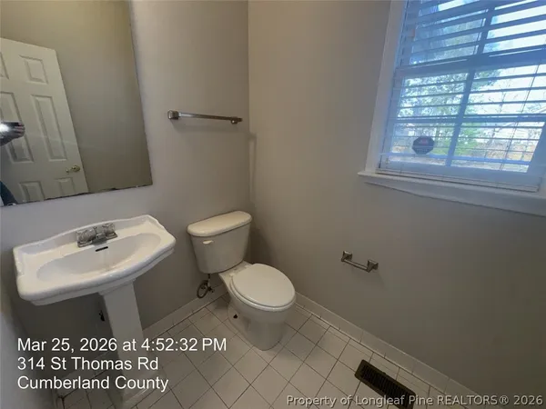 $2,150 | 314 St Thomas Road, Fayetteville, NC 28311