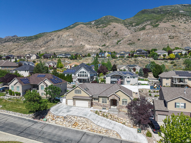 9502 Aztec Drive Cedar Hills, UT 84062 - Photo 7 of 89