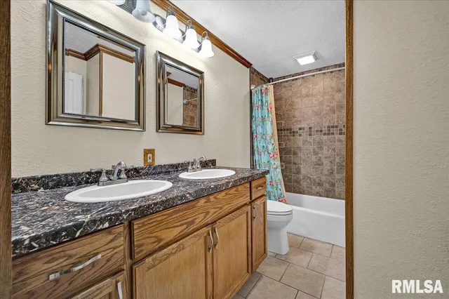 $285,000 | 721 North 5th Street, Chillicothe, IL 61523