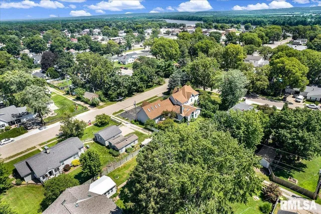 $285,000 | 721 North 5th Street, Chillicothe, IL 61523