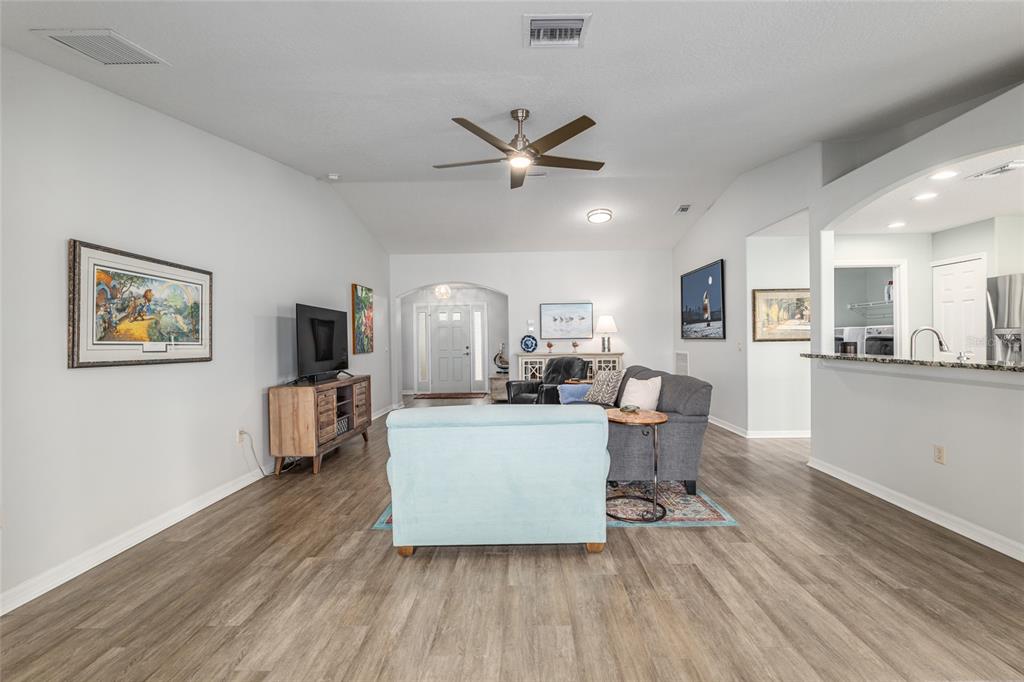15757 Southwest 16th Avenue Road Ocala, FL 34473 - Photo 19 of 74 Gallery Image 19