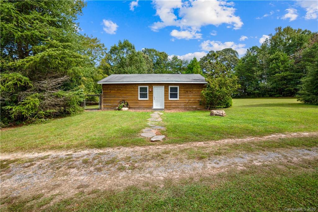 750 Rhyne Road Clover, SC 29710 - Photo 21 of 27