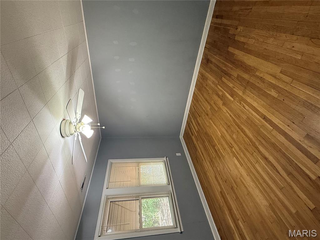 1719 North Weller Avenue Springfield, MO 65803 - Photo 11 of 16