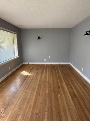 $135,000 | 1719 North Weller Avenue, Springfield, MO 65803