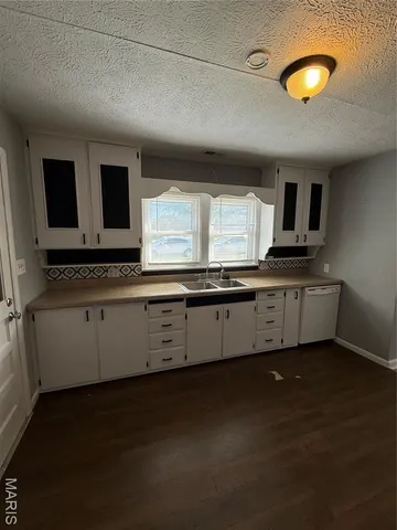 $135,000 | 1719 North Weller Avenue, Springfield, MO 65803