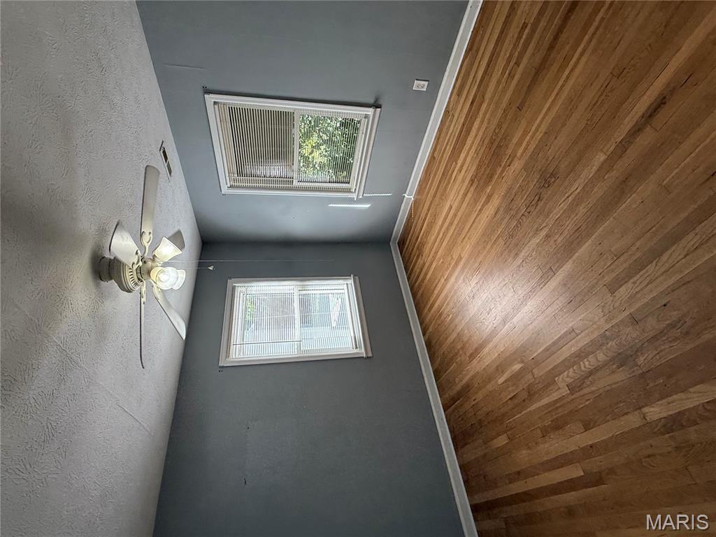 1719 North Weller Avenue Springfield, MO 65803 - Photo 8 of 16