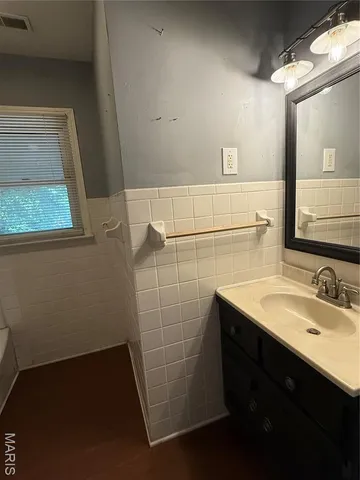 $135,000 | 1719 North Weller Avenue, Springfield, MO 65803