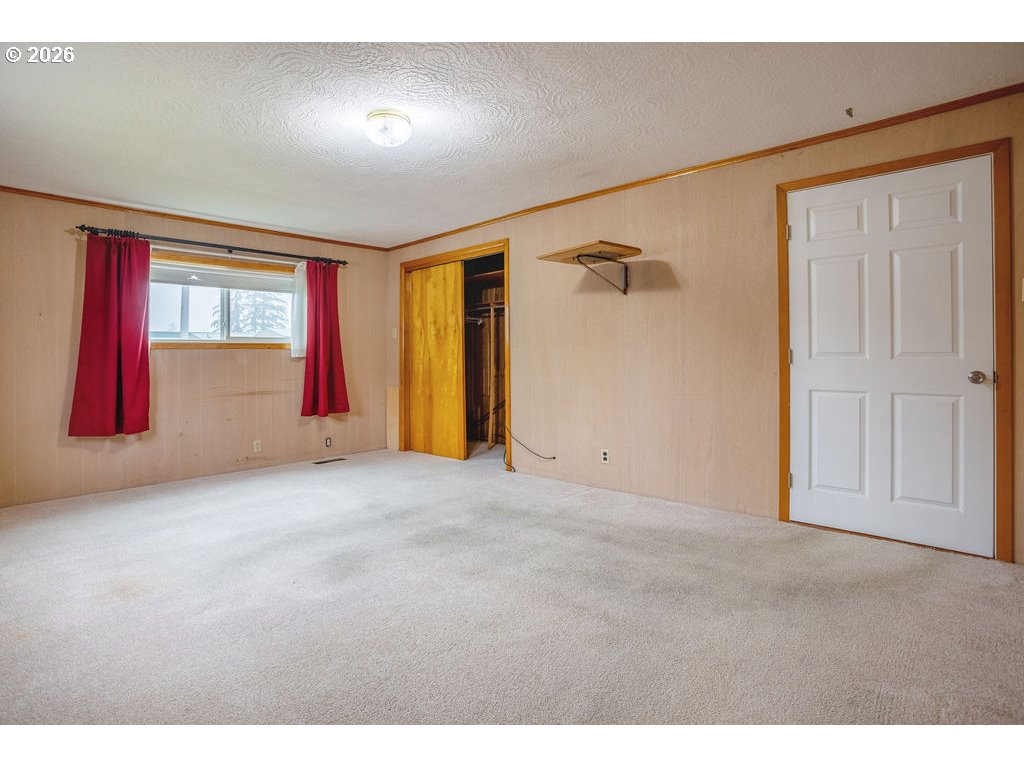 2209 42nd Avenue Longview, WA 98632 - Photo 11 of 27