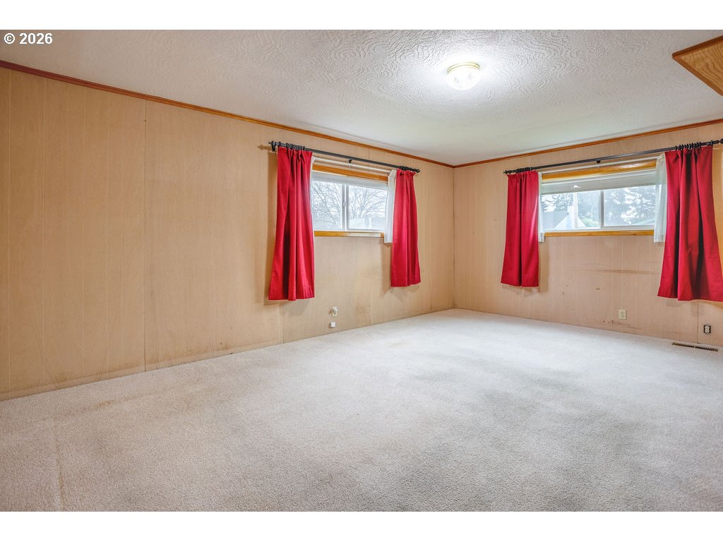 2209 42nd Avenue Longview, WA 98632 - Photo 10 of 27