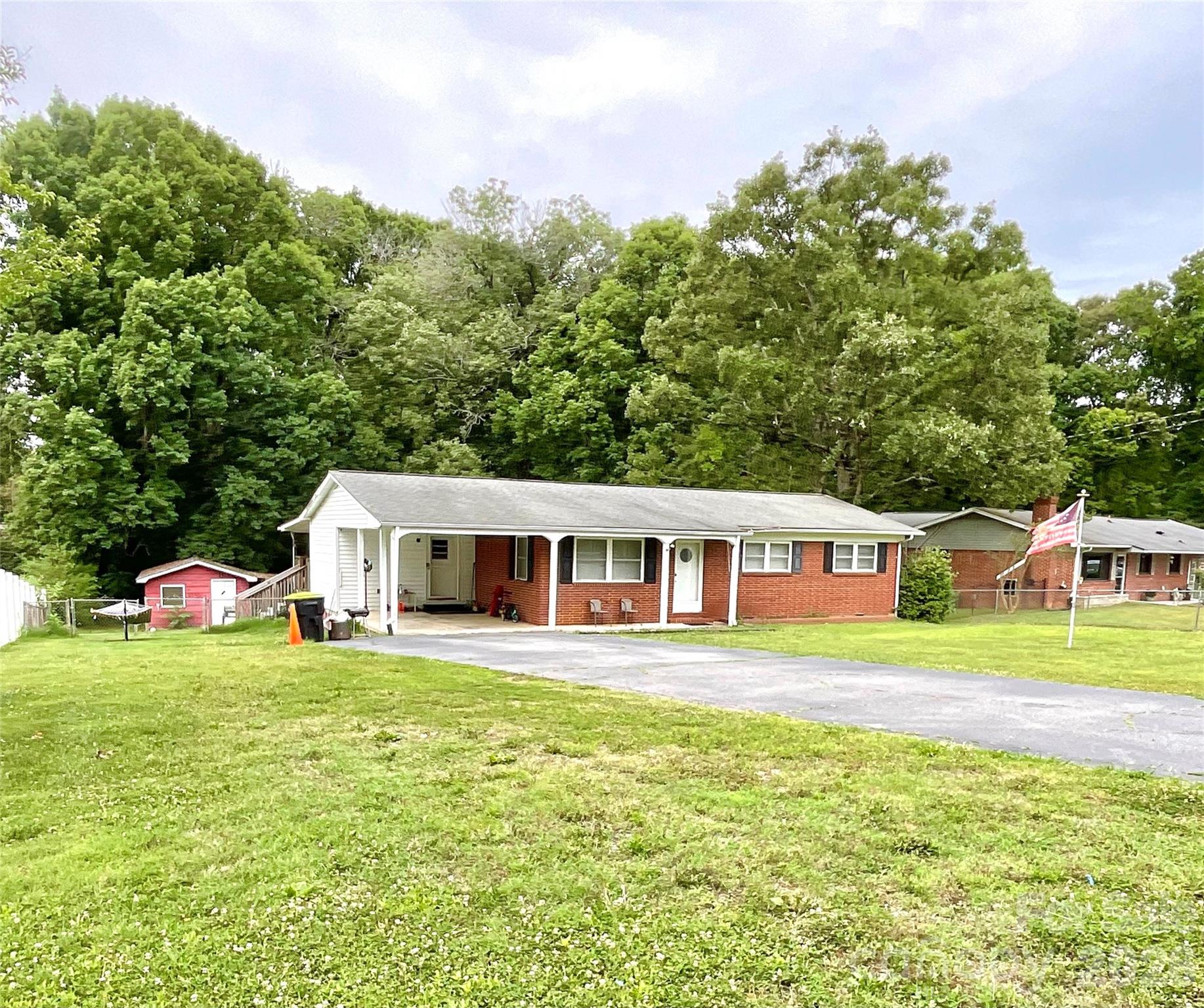 613 Shue Road China Grove, NC 28023 - Photo 4 of 35 Gallery Image 4
