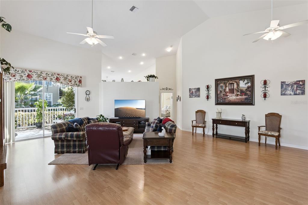 295 Marsh Landing Circle, Unit 30 DeBary, FL 32713 - Photo 12 of 59