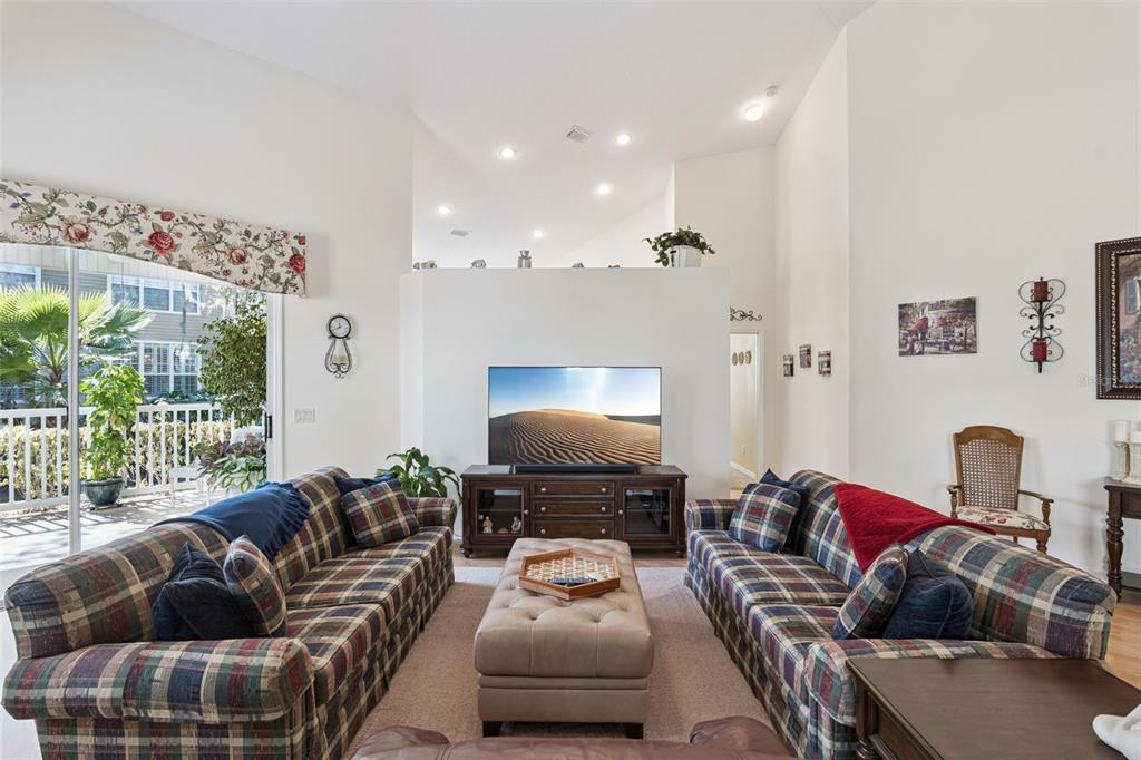 295 Marsh Landing Circle, Unit 30 DeBary, FL 32713 - Photo 15 of 59