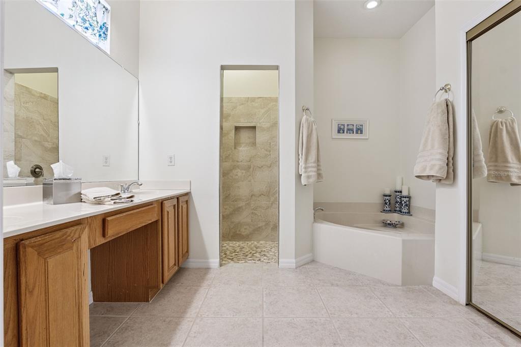 295 Marsh Landing Circle, Unit 30 DeBary, FL 32713 - Photo 21 of 59