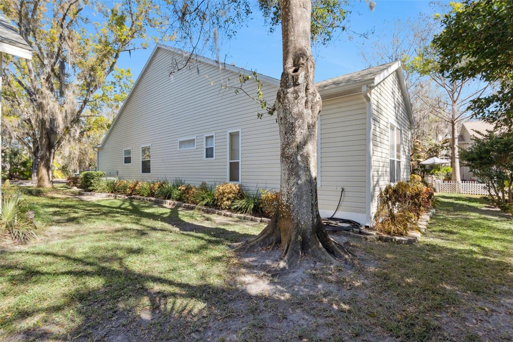 295 Marsh Landing Circle, Unit 30 DeBary, FL 32713 - Photo 35 of 59